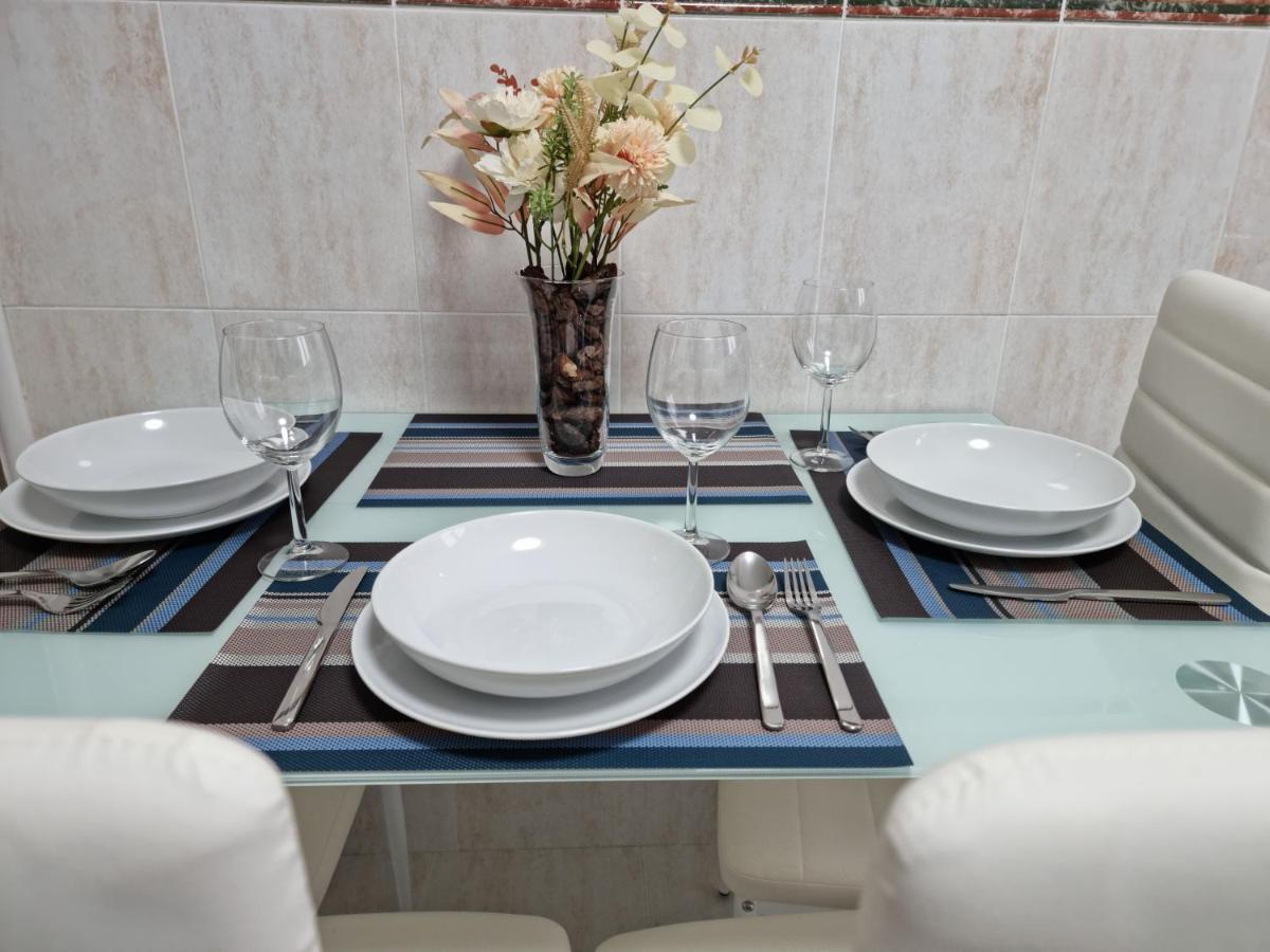 Casa Roman Sport Leon Bagian luar foto